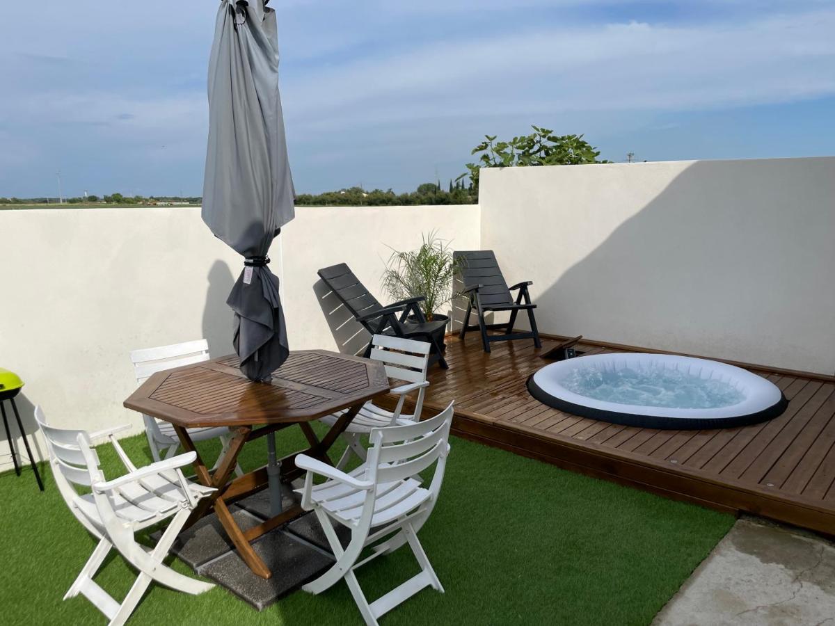 Appartement Avec Spa-Avril A Sept-Camargue 4 Personnes Saint-Laurent-dʼAigouze 외부 사진