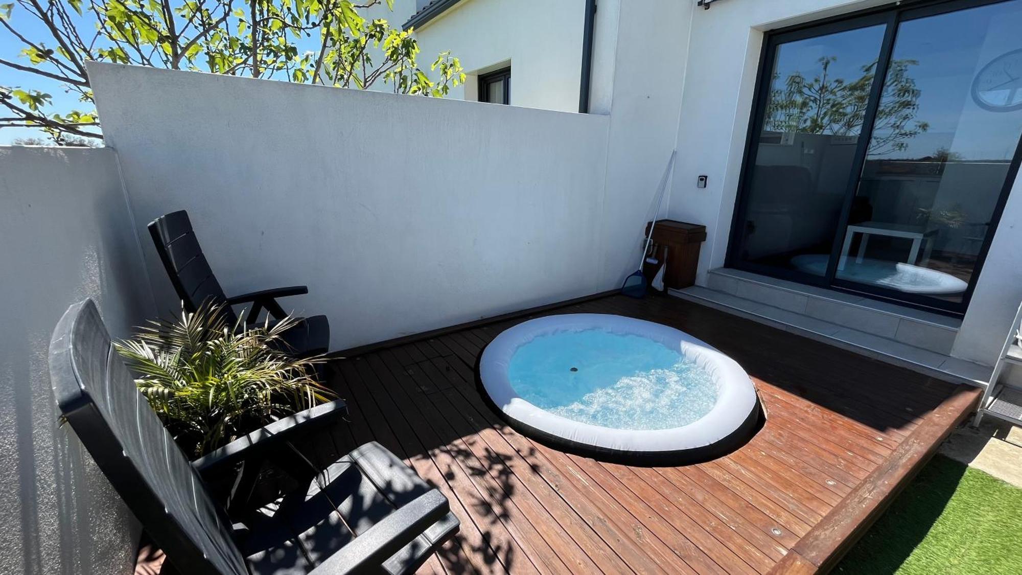 Appartement Avec Spa-Avril A Sept-Camargue 4 Personnes Saint-Laurent-dʼAigouze 외부 사진